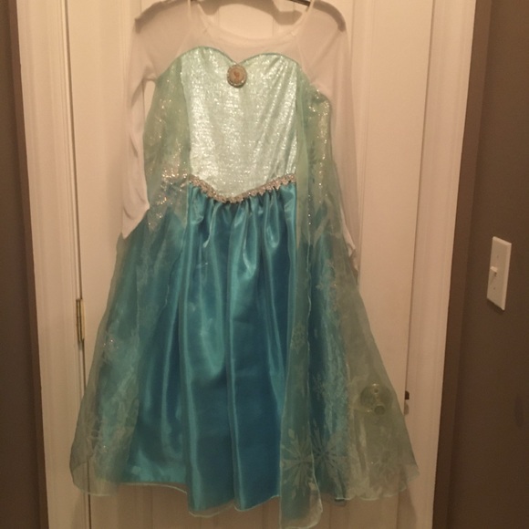 Elsa dress - Picture 1 of 3